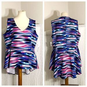 ModaMix NWT Multi-Colored Print Top Size 1X